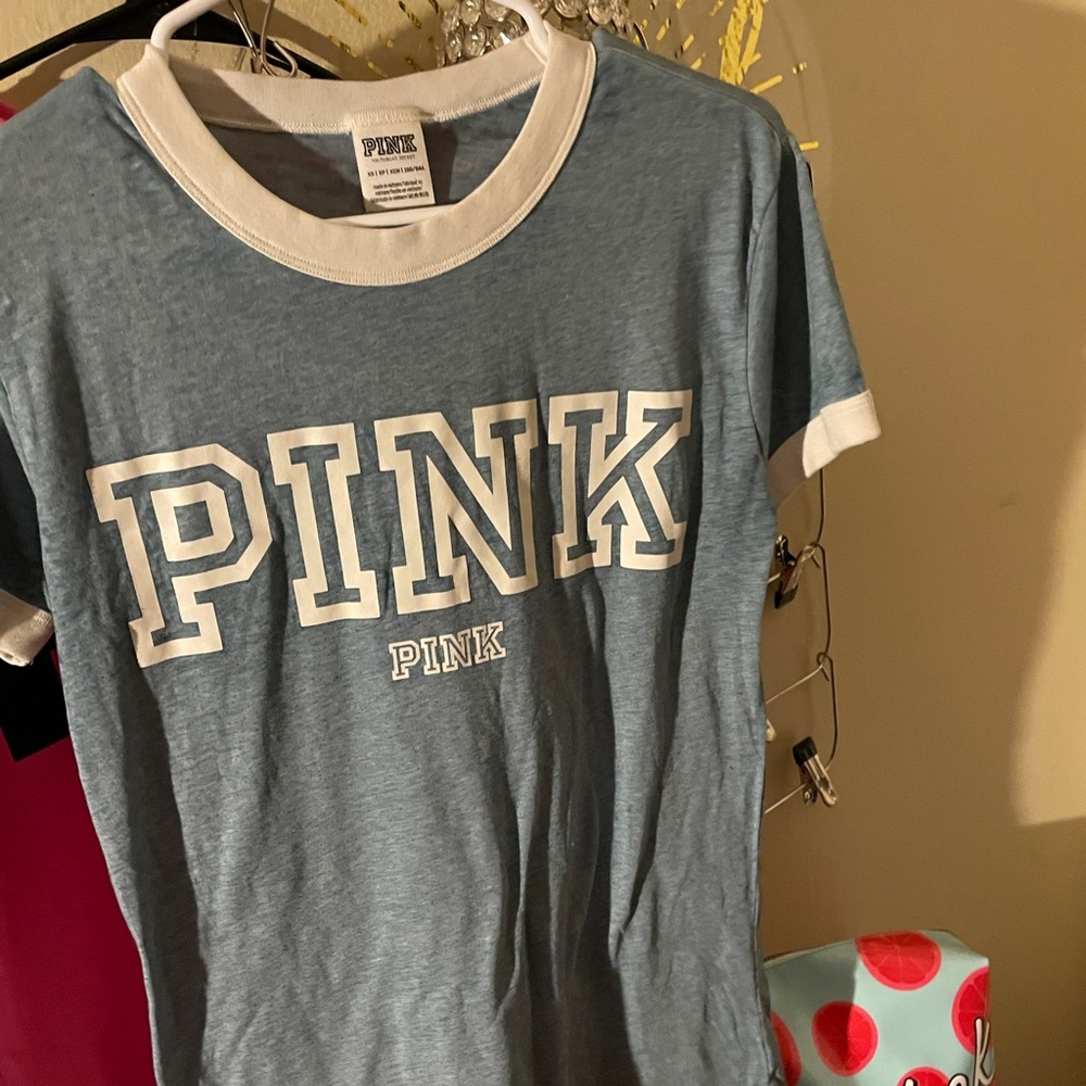Pink tee bundle - Picture 3 of 9